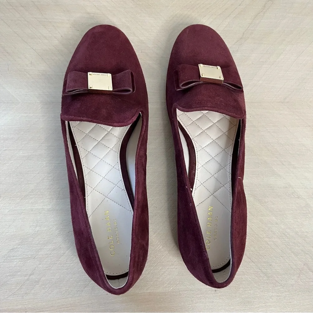 Cole Haan Tali Bow Flats Red Maroon Suede Leather Gold Buckle Loafers Women's 9 - Picture 2 of 8